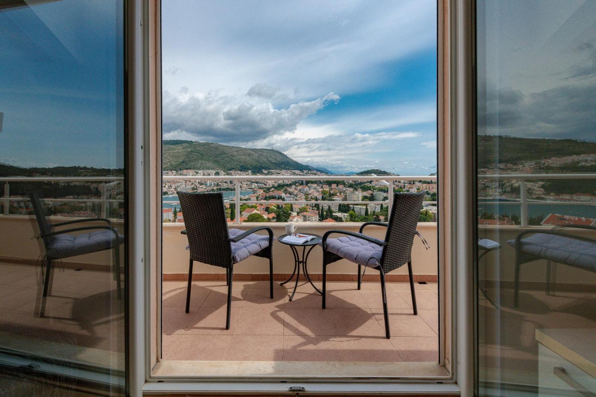 Apartment Mirna Dubrovnik Bagian luar foto